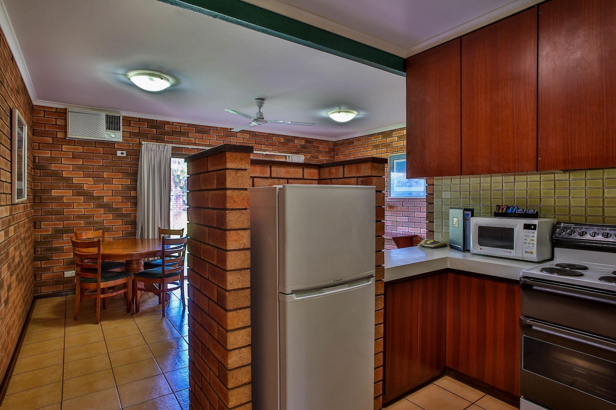Bayside Holiday Apartments Broome Exteriör bild