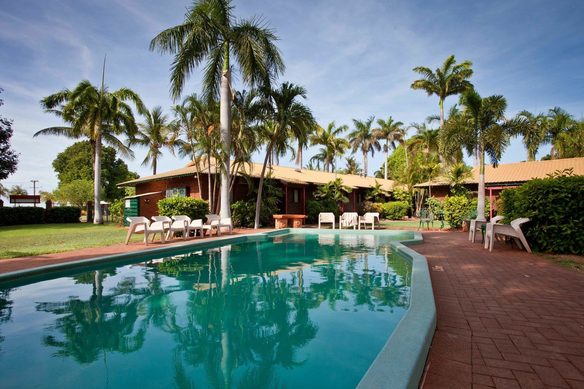 Bayside Holiday Apartments Broome Exteriör bild