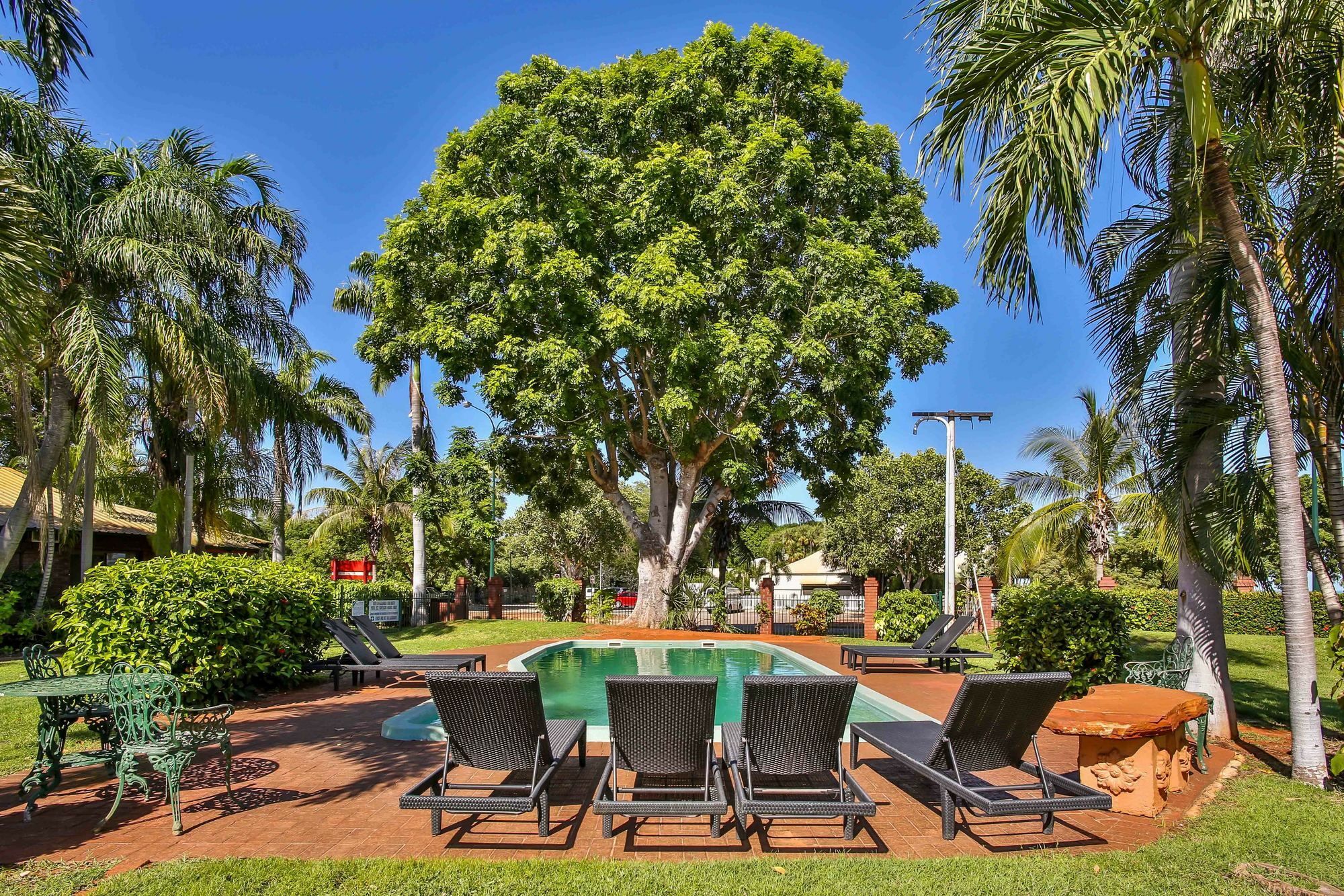 Bayside Holiday Apartments Broome Exteriör bild